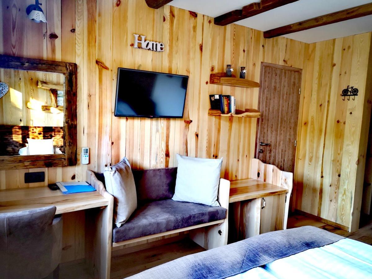 Ribno Alpine Hotel Bled Bagian luar foto