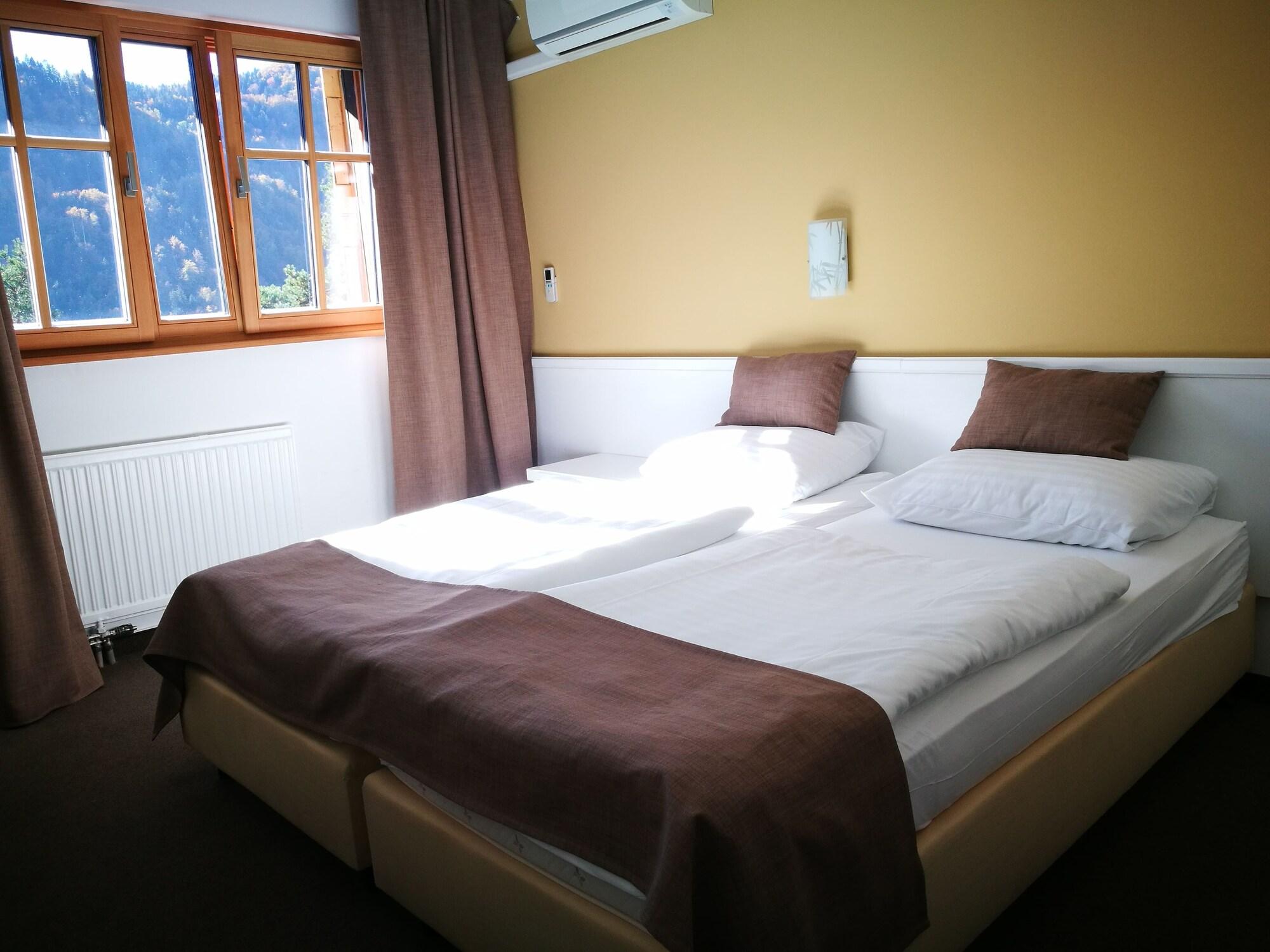 Ribno Alpine Hotel Bled Bagian luar foto