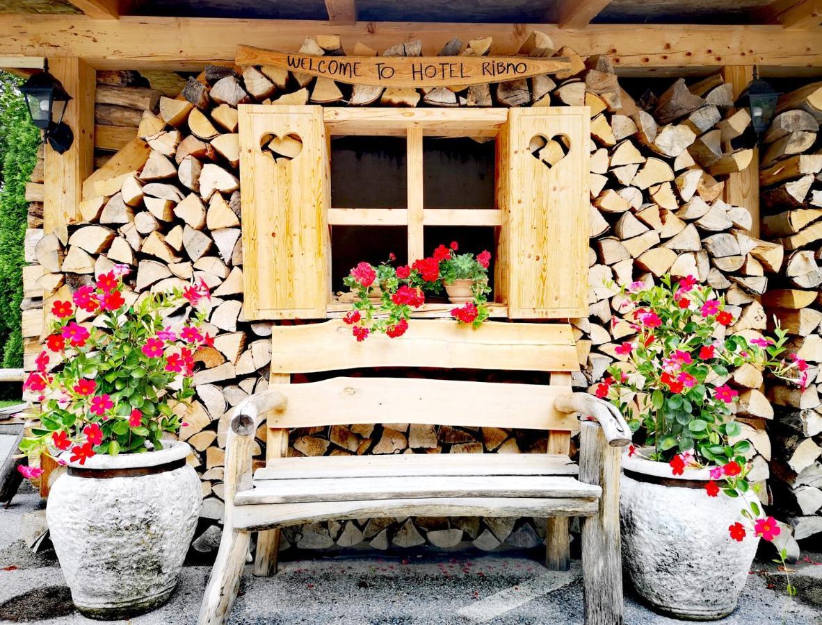 Ribno Alpine Hotel Bled Bagian luar foto