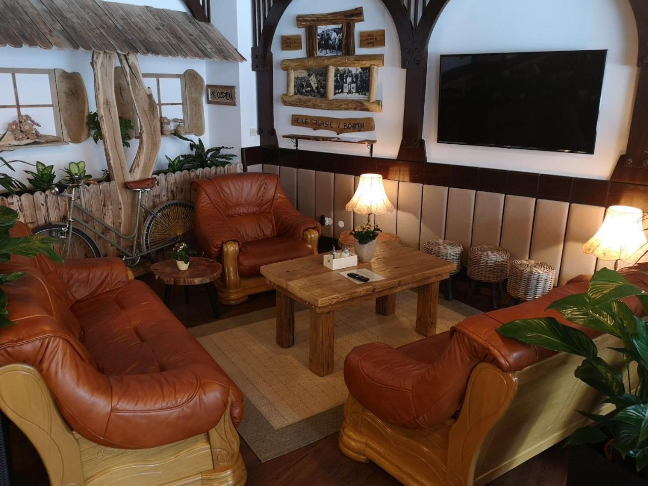 Ribno Alpine Hotel Bled Bagian luar foto